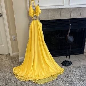 Elegant Yellow Prom Dress